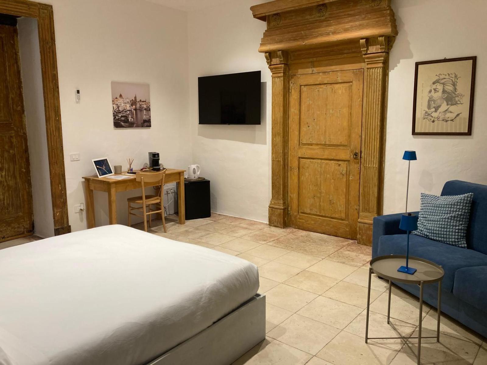 Palazzo Kapece Bed & Breakfast Monopoli Eksteriør bilde